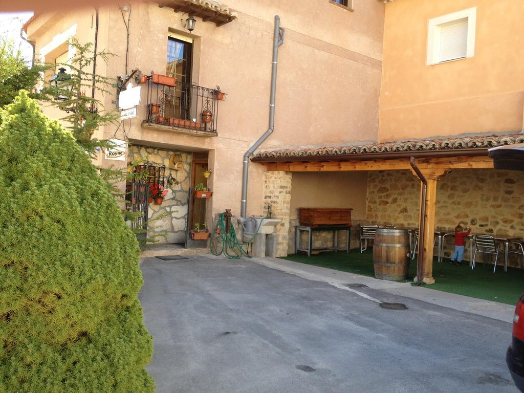 Hospedaje Rural Casa Parri Poveda de la Sierra Exteriör bild